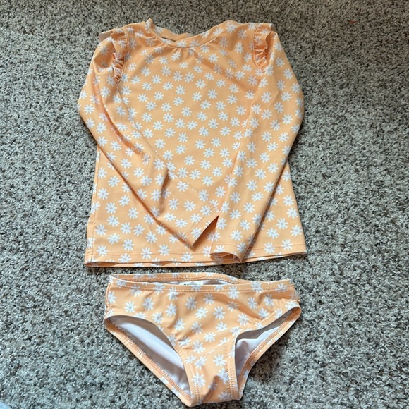 Lot of Toddler Bathing Suits - Picture 2 of 4